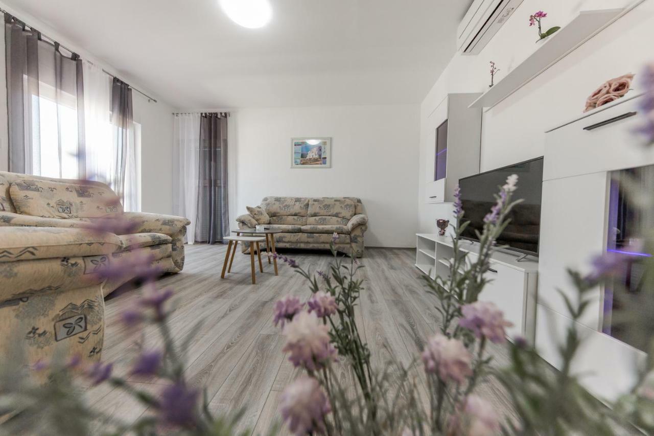 Apartament Tragurion