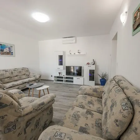 Apartment Tragurion Trogir Exterior photo